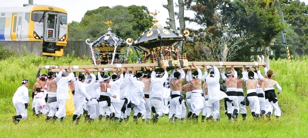 千葉県いすみ市・長者・中根十三社祭りの写真