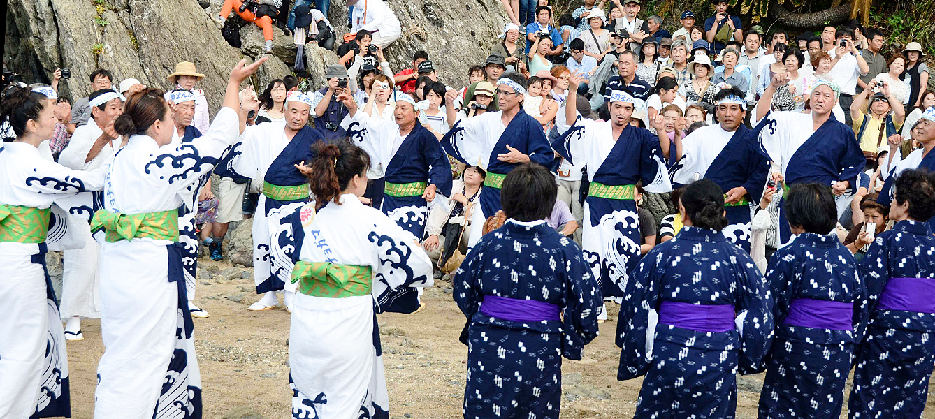 鹿児島県奄美大島・秋名のアラセツ行事